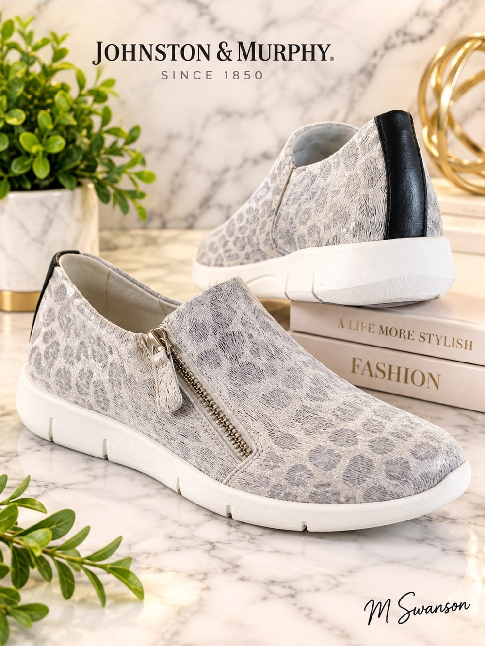 Johnston & Murphy Snow Leopard Calf Hair Slip-On Sneakers Women’s 7M NWOT